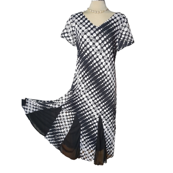 *New* MACCINE Luxury Black and White Polka Dot Dress Size XL - Picture 9 of 15